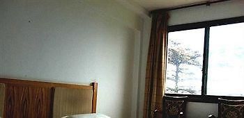 Mount Emei Jindingxiang Huaili Hotel Emeishan Esterno foto